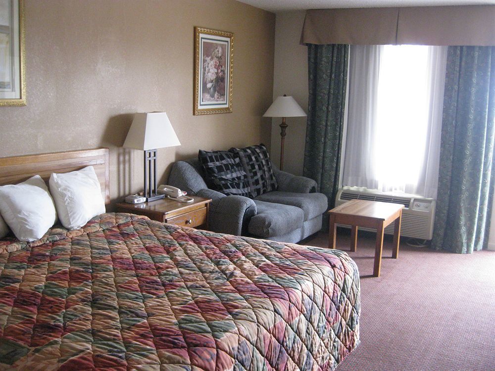Royal Inn Sparta ภายนอก รูปภาพ